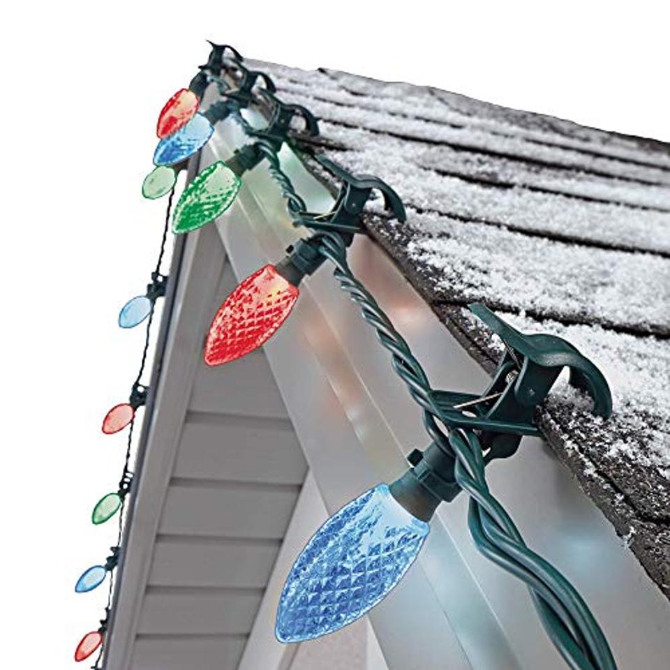 8 Of The Best Outdoor Christmas Lights to Ring In The Holiday Season