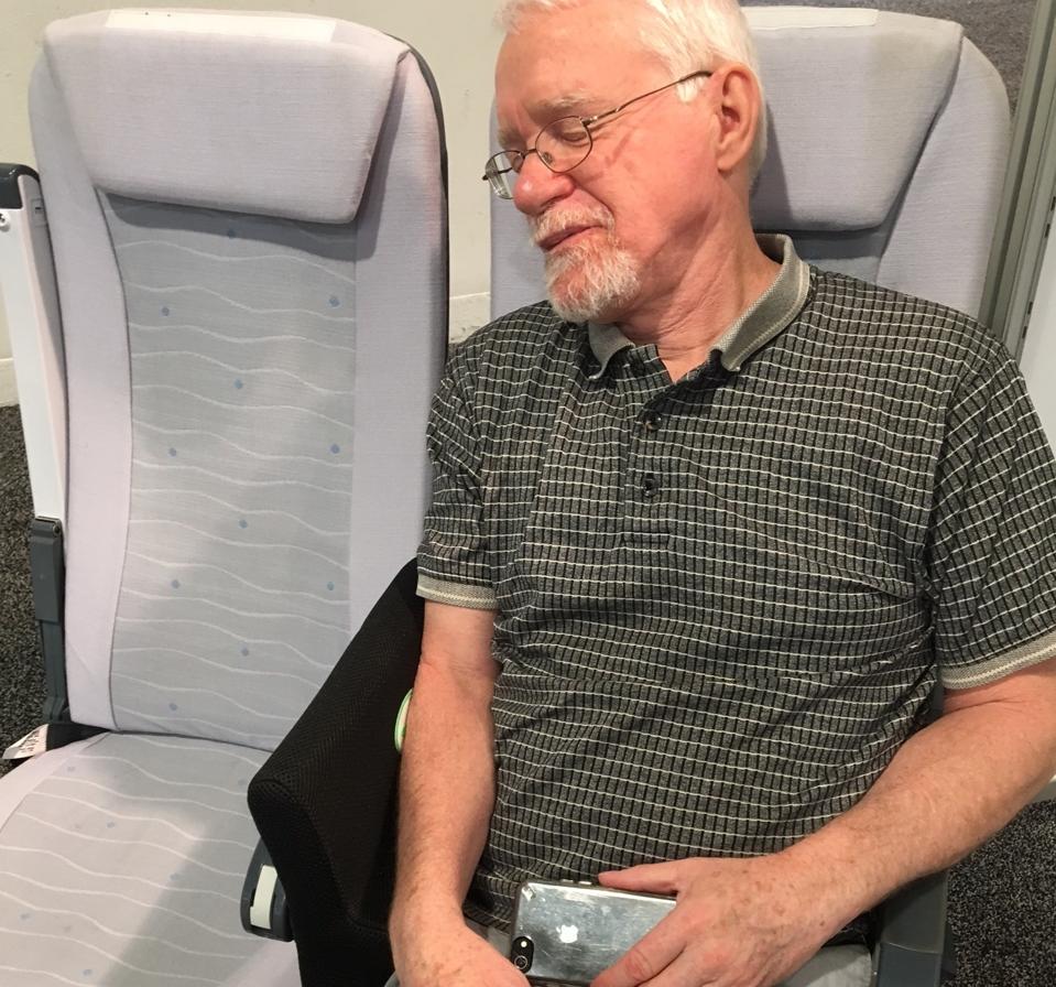 You'll want to have this Airplane Seat Divider with you on every flight - pandemic or no pandemic.