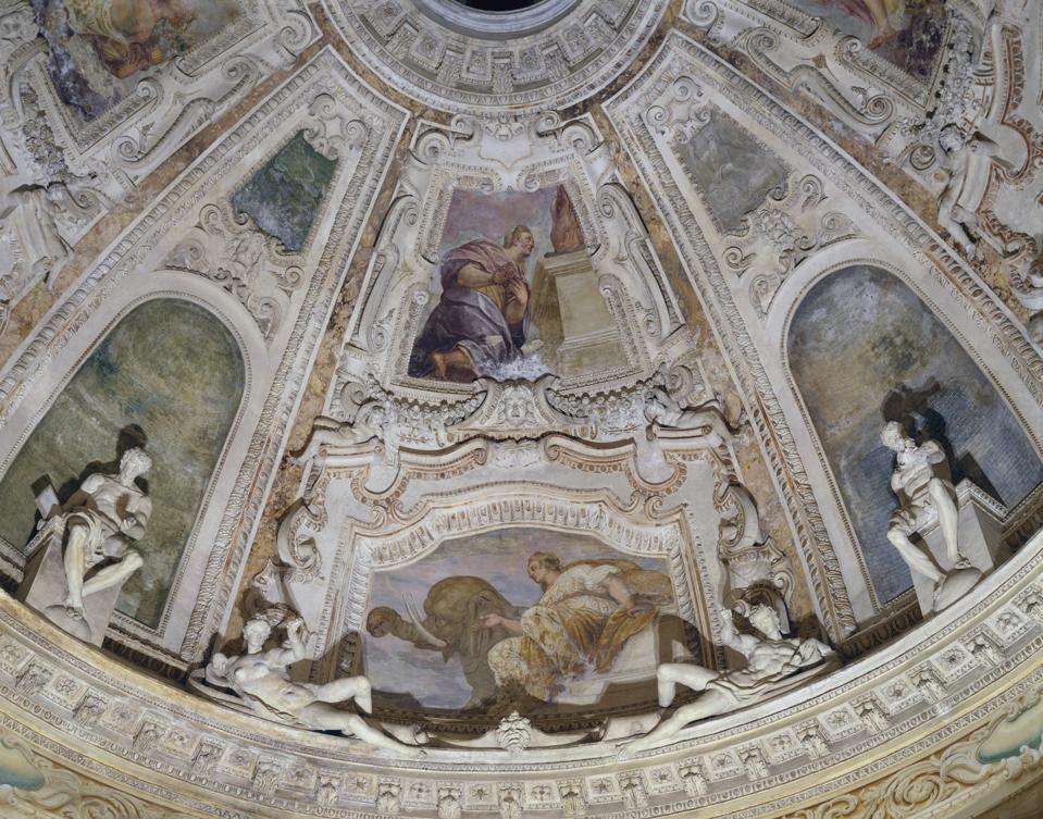 The frescoed dome in the main hall of Villa La Rotonda, designed by Andrea Palladio.