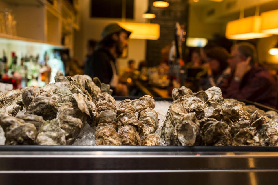 Public Fish & Oyster Charlottesvile Daniel Kaufman fresh seafood restaurant dining