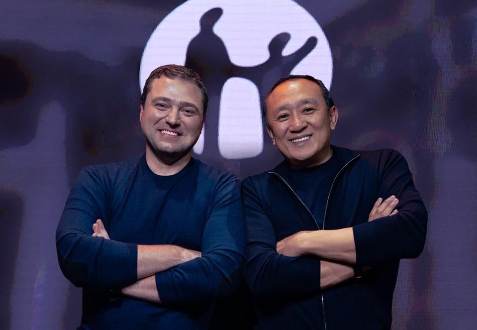 Kaspi CEO Mikhail Lomtadze (L), chairman Vyacheslav Kim (R)