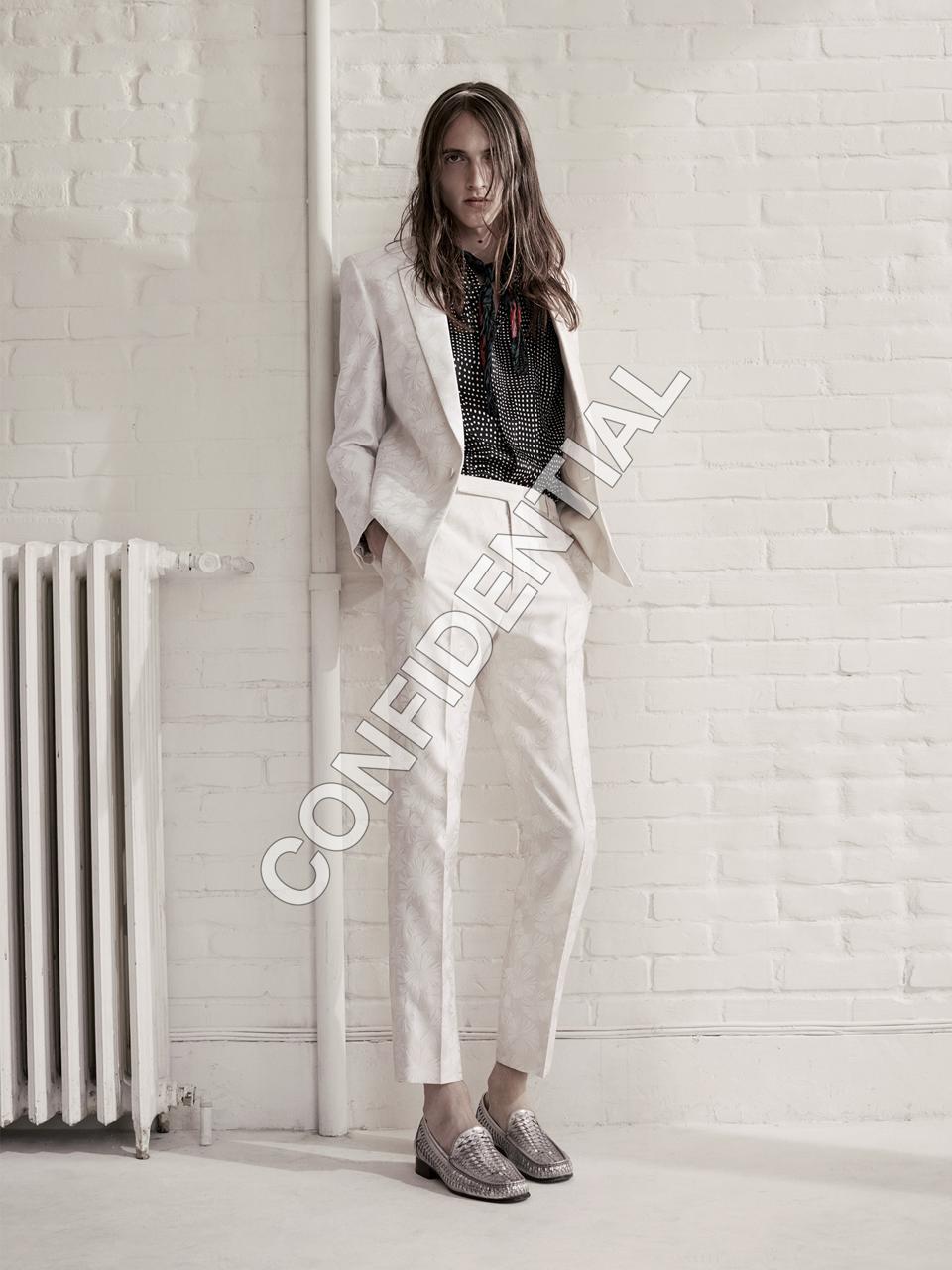 Saint Laurent by Anthony Vaccarello suit.