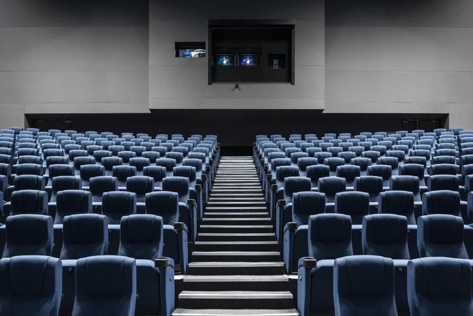 London Science Museum IMAX Reopens With Both Laser And 70mm London Science Museum IMAX Reopens With Both Laser And 70mm