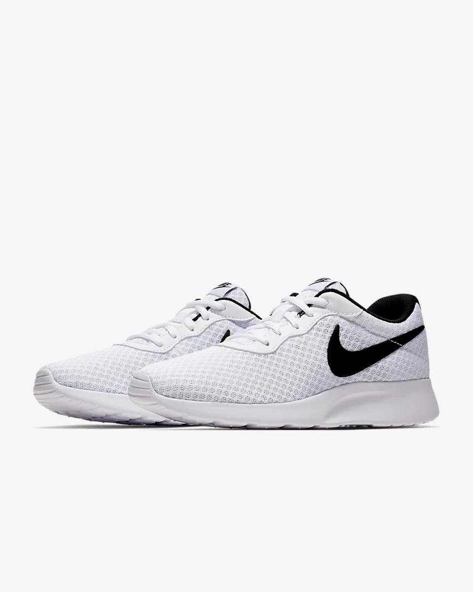 black nike shoes near me