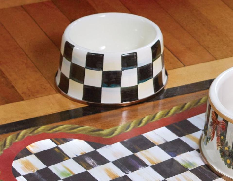 checker board pet dishes