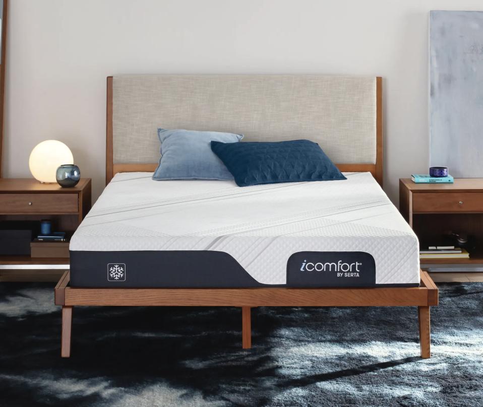 The 30 Best Black Friday Mattress Deals From Top Brands Up To 50 Off Parachute Saatva Casper More