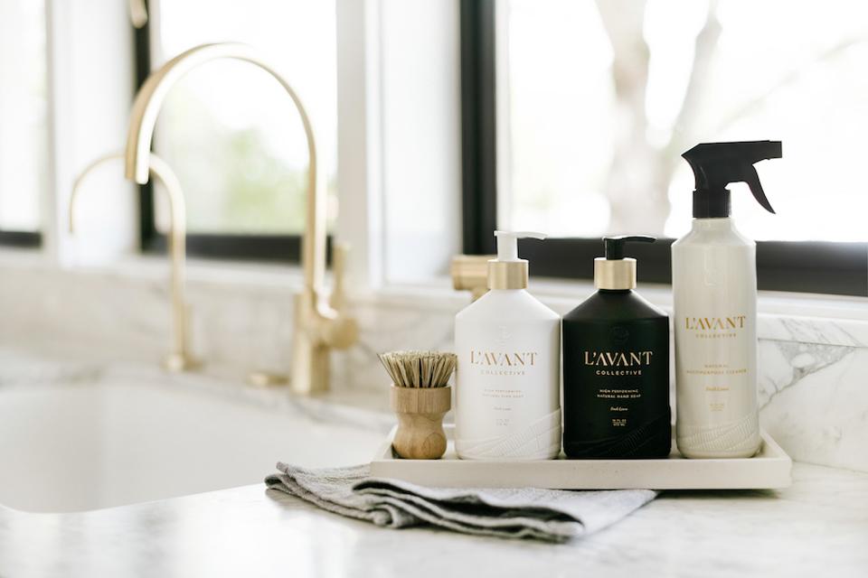 L'Avant Collective prodcuts