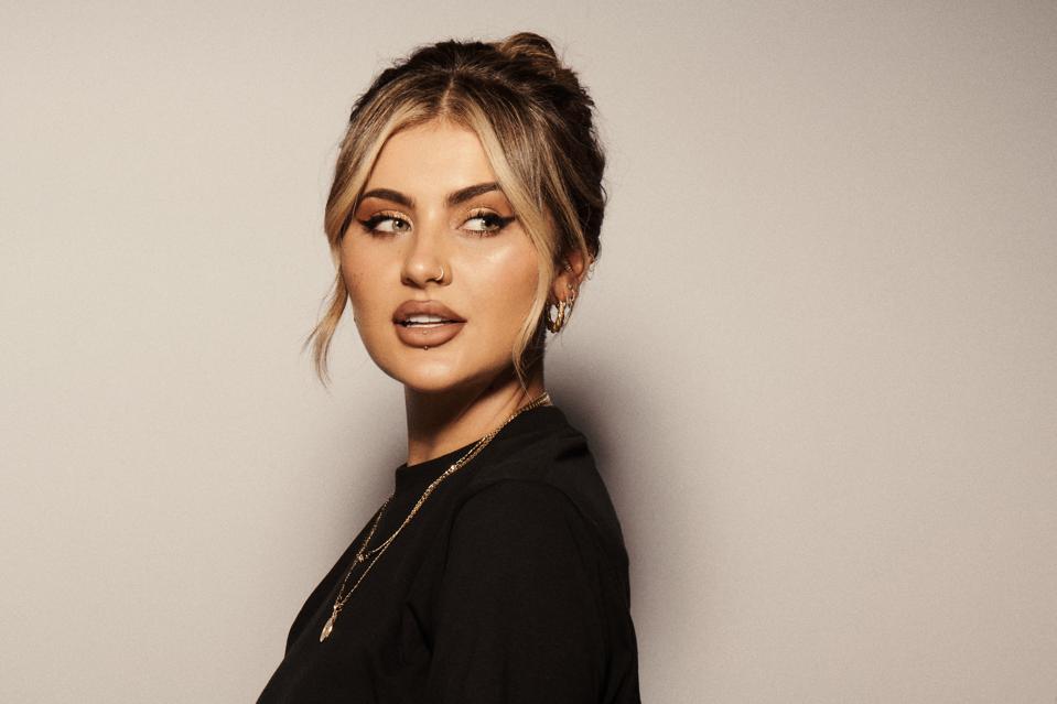 Jamie Genevieve On VIEVE, Secrets, And Investing In Herself