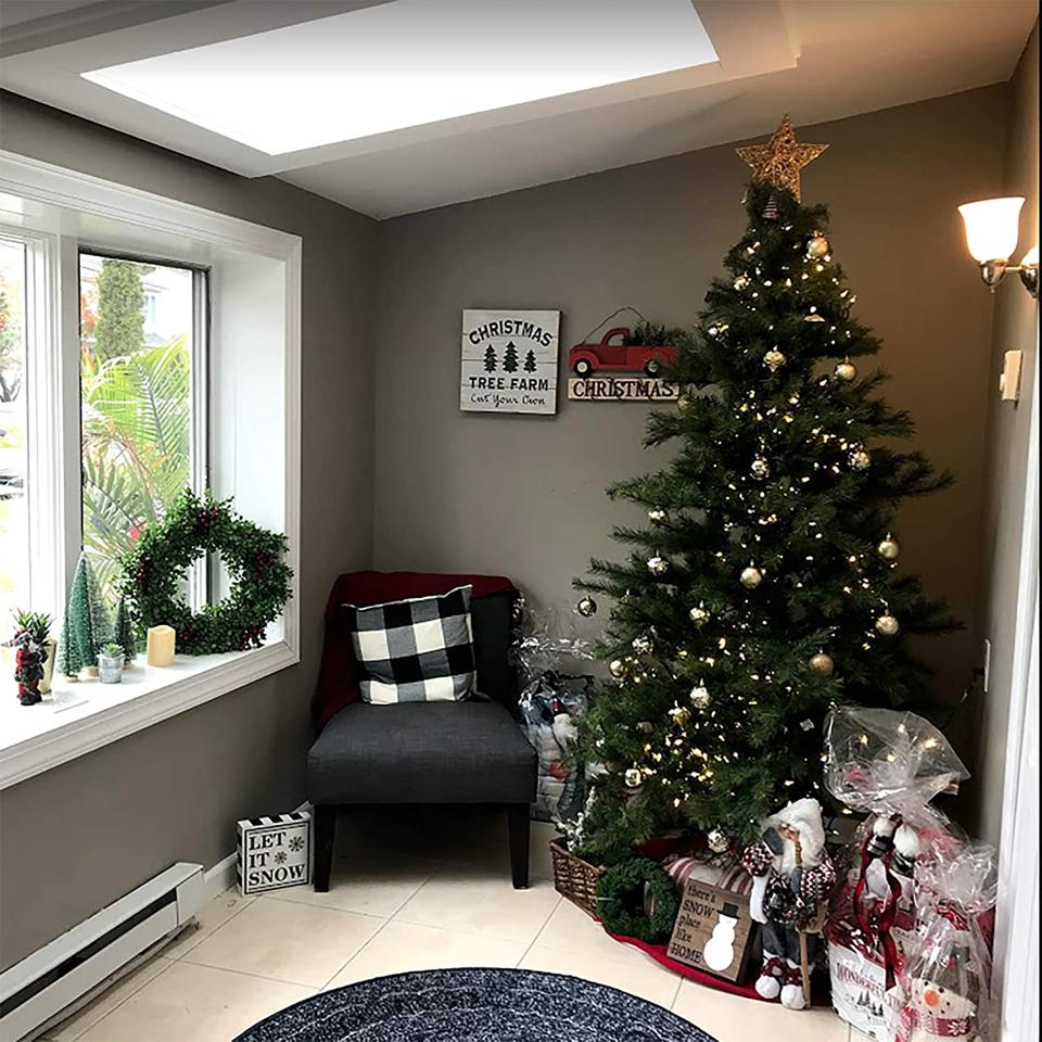 The Best Cyber Monday Deals On Christmas Trees For Every Budget Cyber Monday 2021 10' Christmas Tree