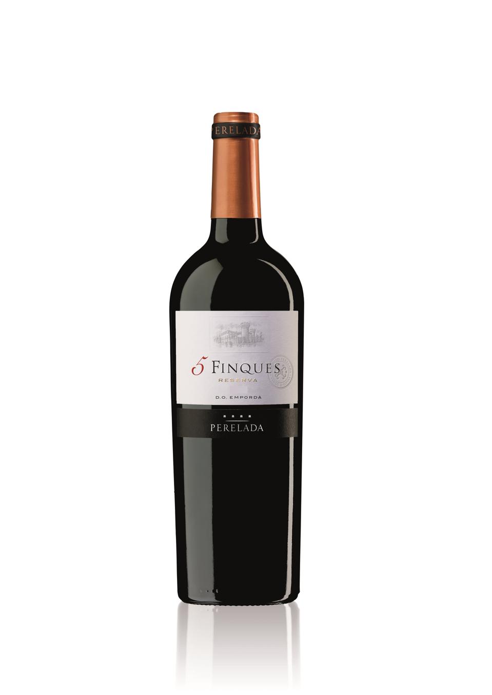 Bottle of red wine Castillo Perelada 5 Finques