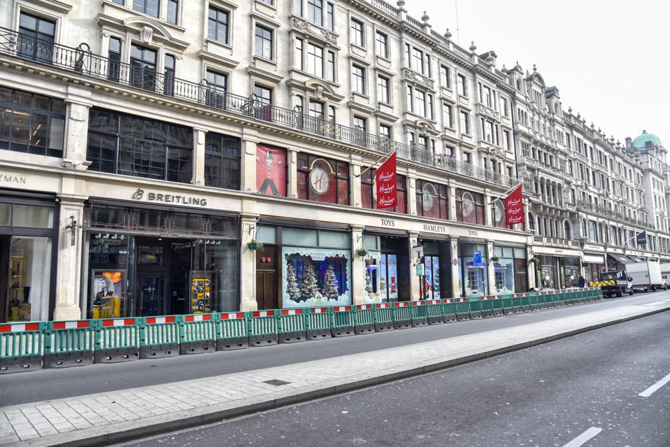 A guide to christmas shopping in oxford Could 24/7, Greener, Auto-Free Shopping Save London’s Christmas?