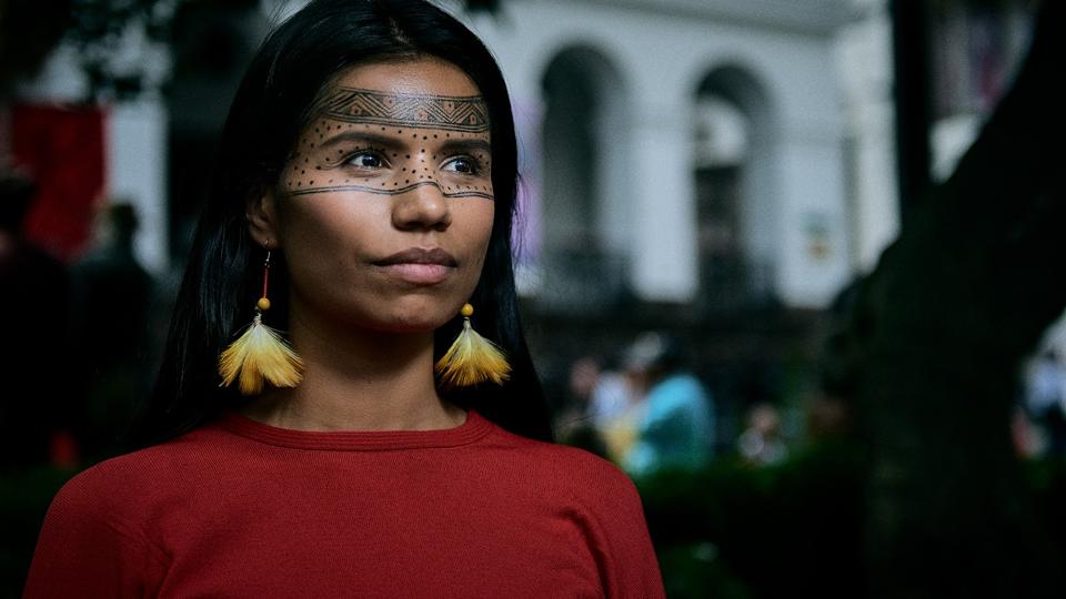 woman in traditional Indian face paint