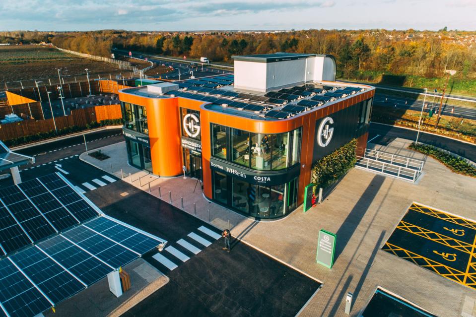 World’s First AllElectric Forecourt Opens Up A New Channel For