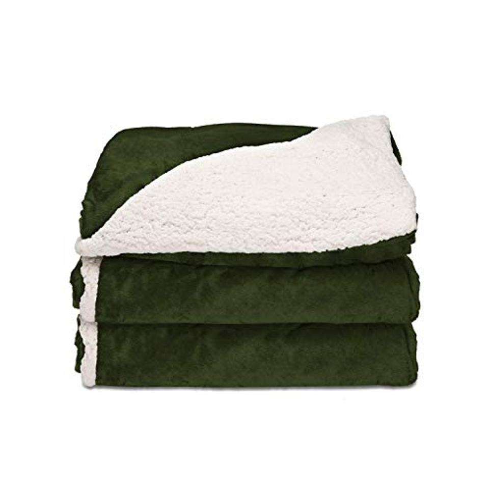 11 Of The Best Electric Blankets And Heated Throws To Keep You Cozy This Winter 11 Of The Best Electric Blankets And Heated Throws To Keep You Cozy This Winter
