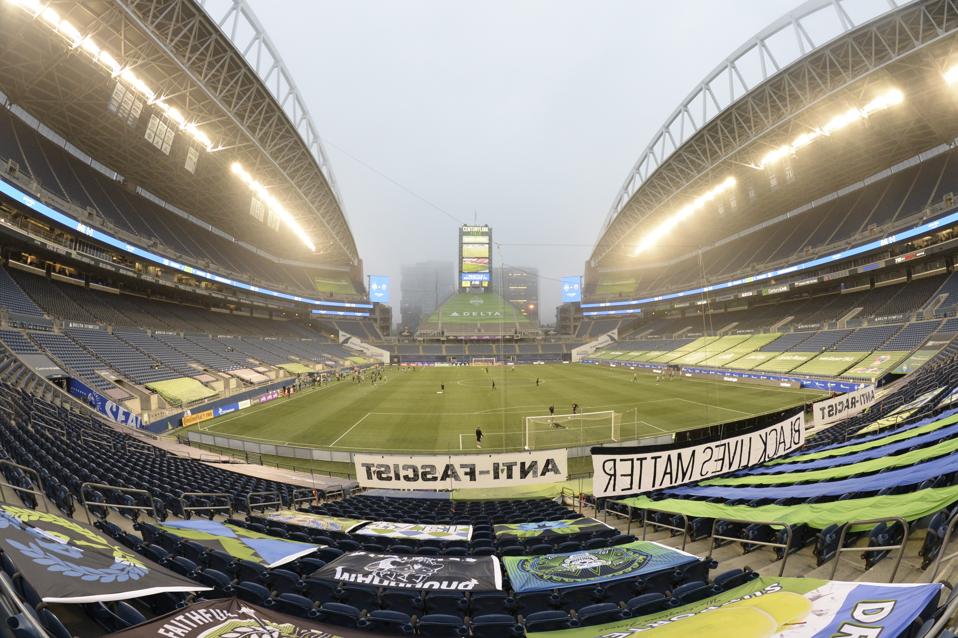 SOCCER: OCT 03 MLS - Vancouver Whitecaps FC at Seattle Sounders FC