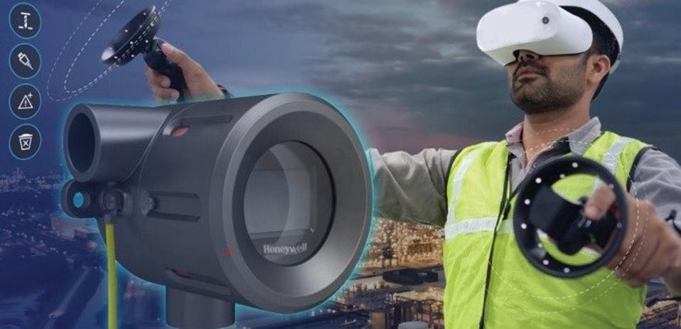 HOW HONEYWELL’S LATEST VR-BASED SIMULATOR BORROWS FROM GAMING TO TRANSFORM INDUSTRIAL TRAINING MAN WITH VIRTUAL REALITY GOGGLES AND CONTROLLERS USING HONEYWELL'S IMMERSIVE FIELD SIMULATOR