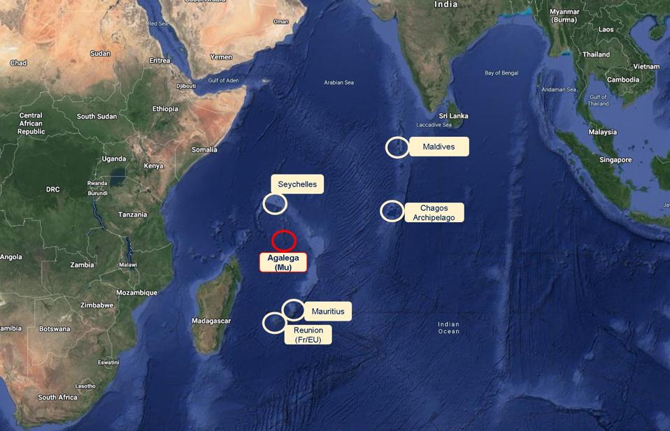 Location of Agalega, that has 800 inhabitants of Mauritius living on it