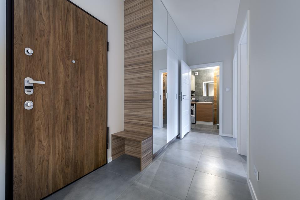 Domestic corridor