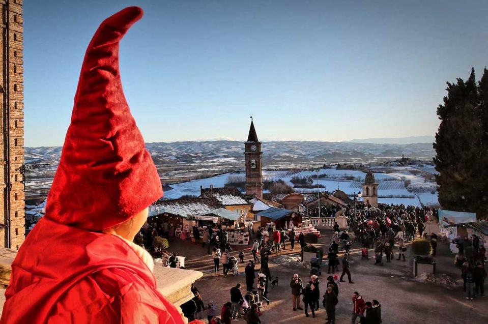 Christmas in Govone: The most beautiful Christmas market in Italy