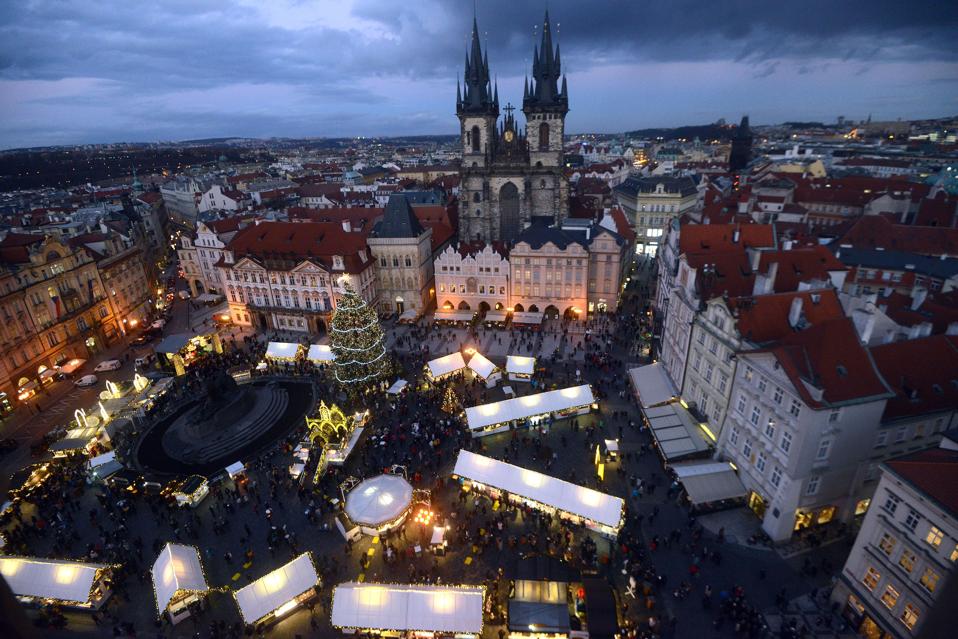 CZECH-CHRISTMAS-MARKET