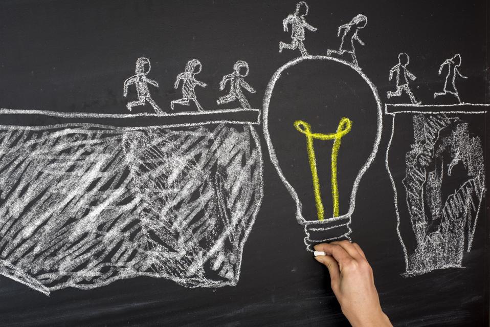 BRIDGING THE DIGITAL DIVIDE BRINGS MEDIUM-SIZED BUSINESSES CLOSER TO RECOVERY COLLABORATION CONCEPT