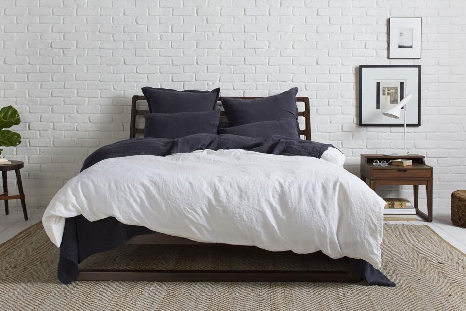 15 Of The Best Duvet Covers For Any Style Preference - Full Size Duvet On Queen Bed 15 Of The Best Duvet Covers For Any Style Preference - Full Size Duvet On Queen Bed