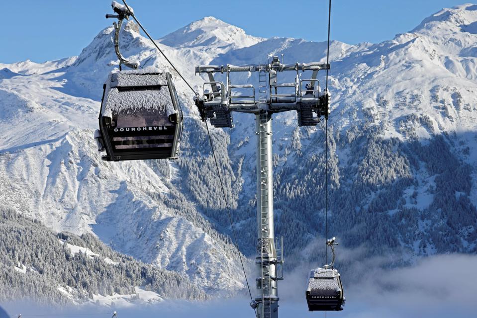 FRANCE-HEALTH-VIRUS-SKI