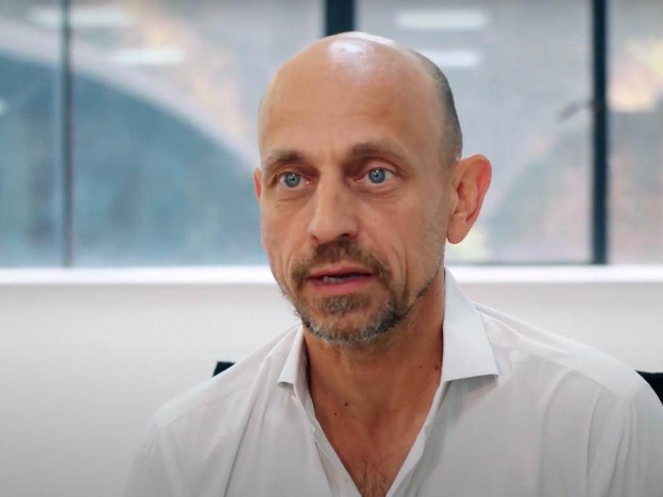 Using Bluetooth to keep workers safe