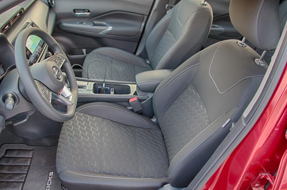 2021 Nissan Kicks SV