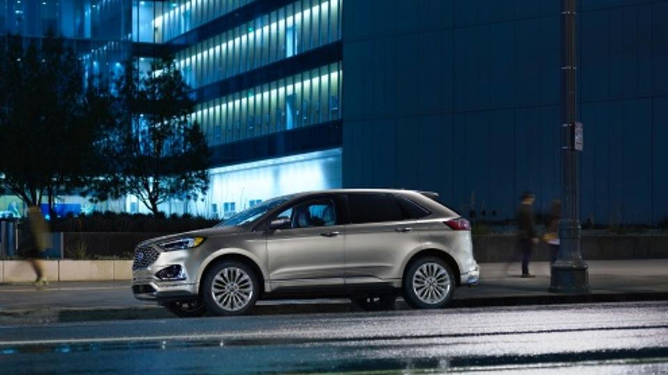 2021Ford Edge