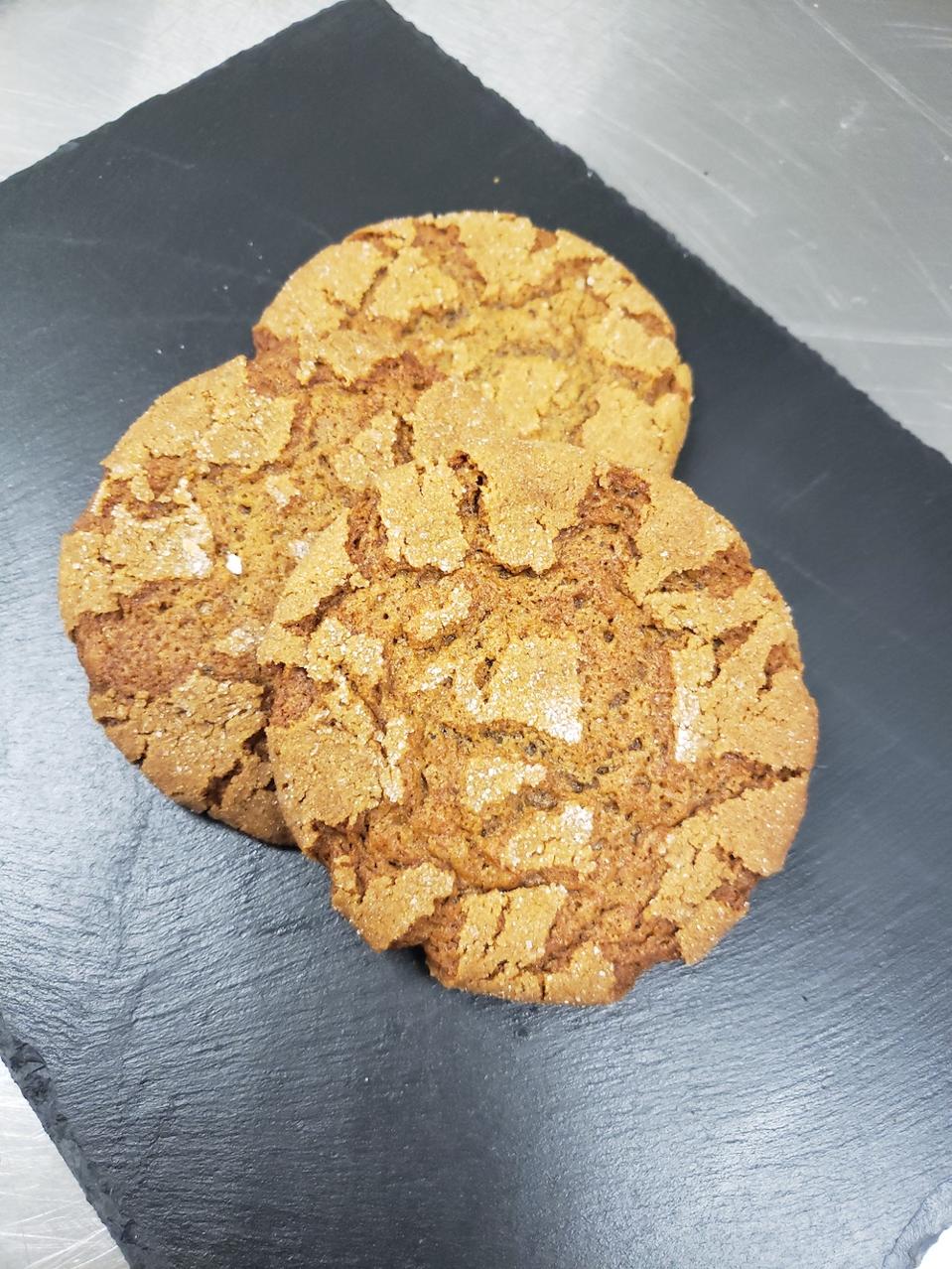 Black Pepper Molasses Cookies
