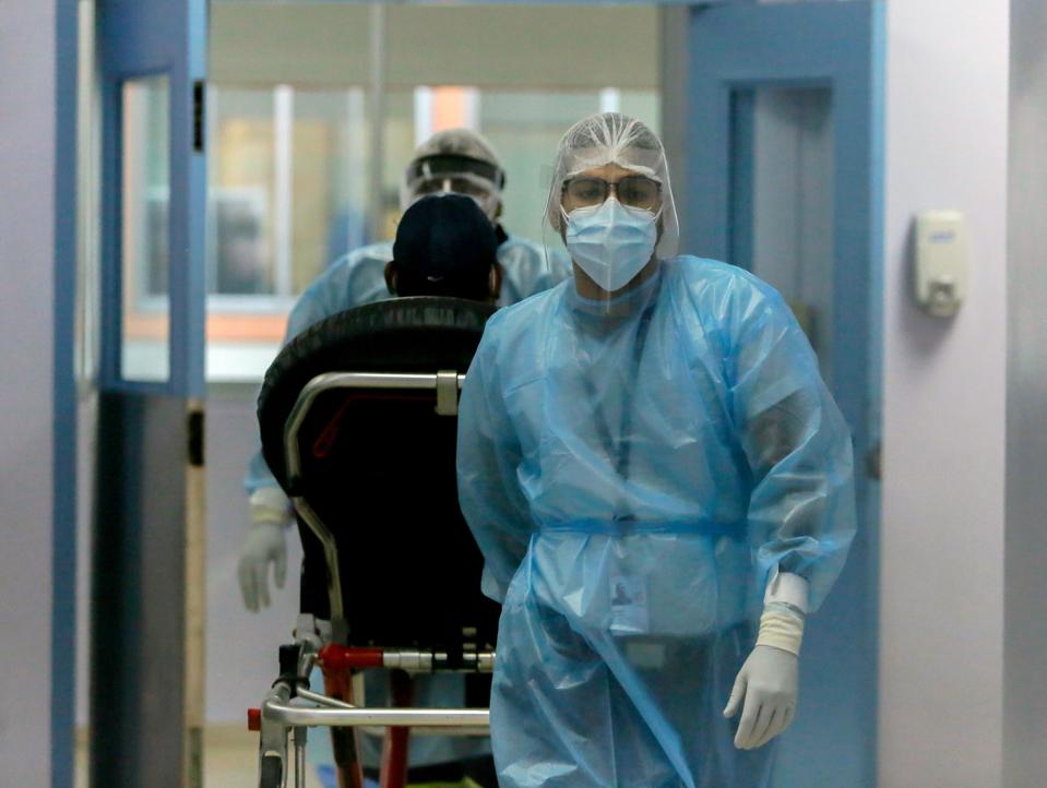 PAMANA-HEALTH-VIRUS-PARAMEDICS