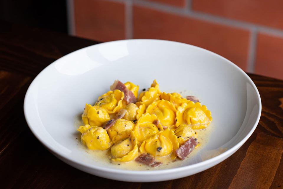 tortellini with butter and prosciutto