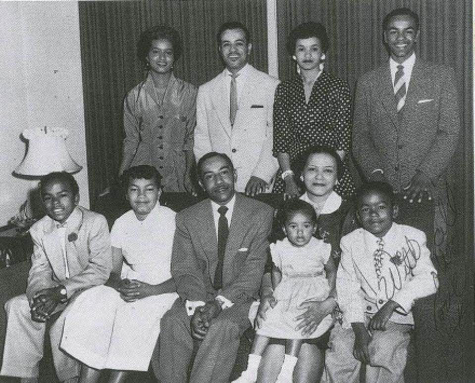 ‘The Voice Of Christmas’ Johnny Mathis On Singing Christmas Songs And ...