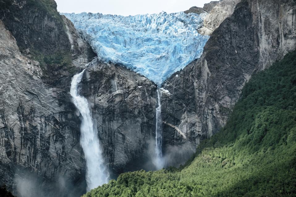 Queulat National Park and the stunning Ventisquero Colgante de Queulat