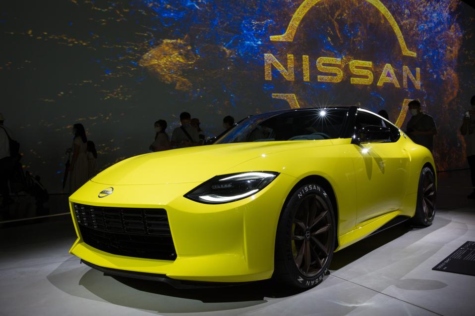 Cute 2011 Nissan Electric Sports Concept Car 2 Photos