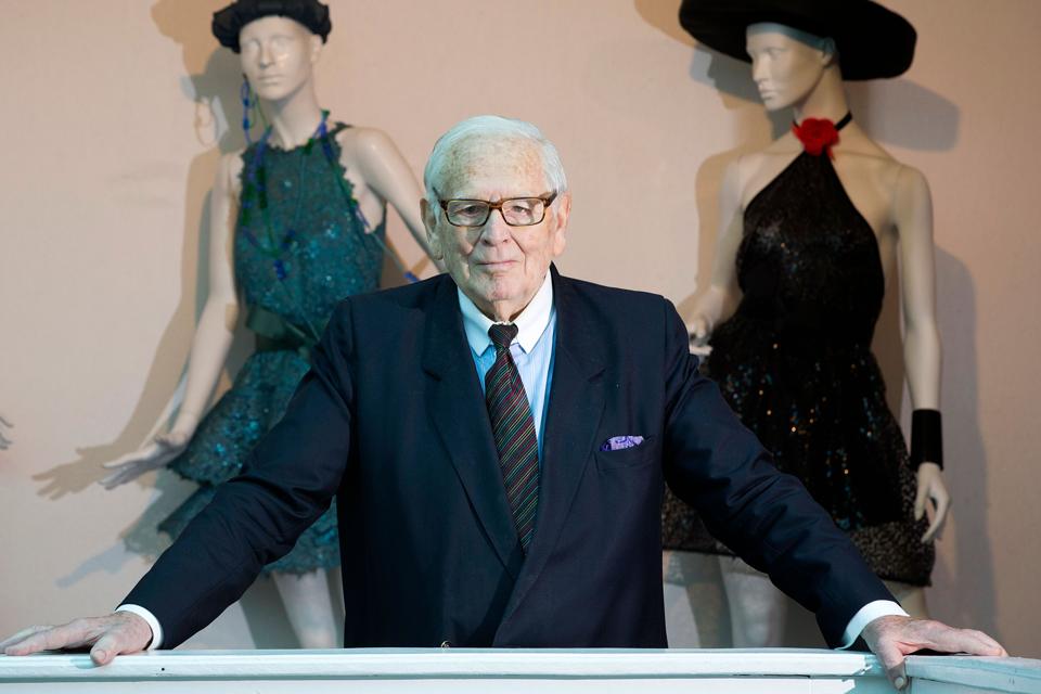 FASHION-CARDIN-MUSEUM