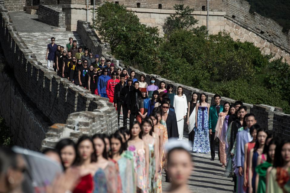 CHINA-FASHION-CARDIN