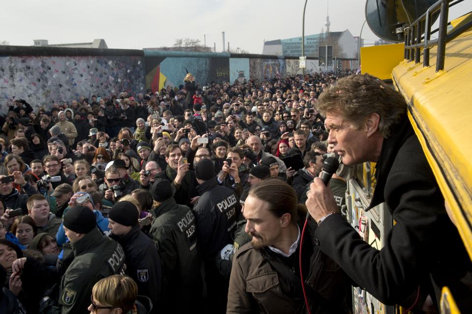 GERMANY-HISTORY-COLD WAR-REAL ESTATE-HASSELHOFF-WALL