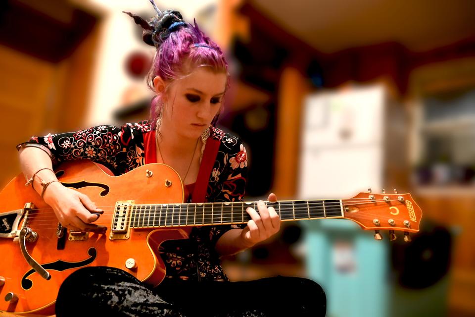 Katie Sutherland, musician