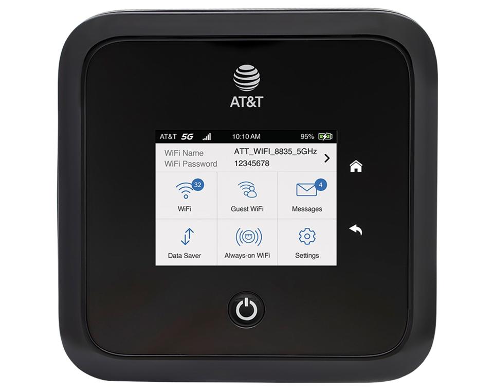 Head-on view of NETGEAR Nighthawk M5