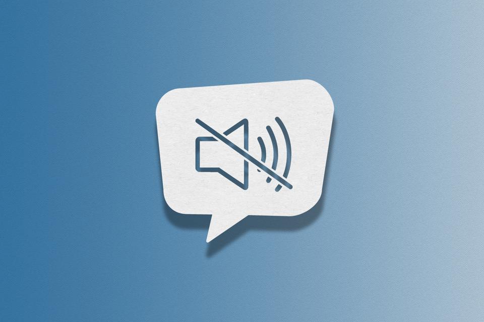 Speech bubble on blue background, Mute