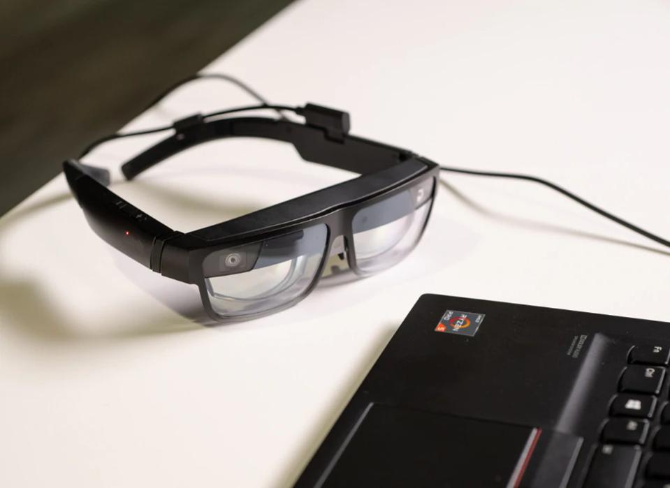 Lenovo smart glasses