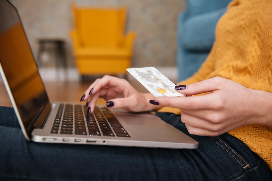 How Marketers Can Plug These 3 Leaky Areas Of E-Commerce Abandonment