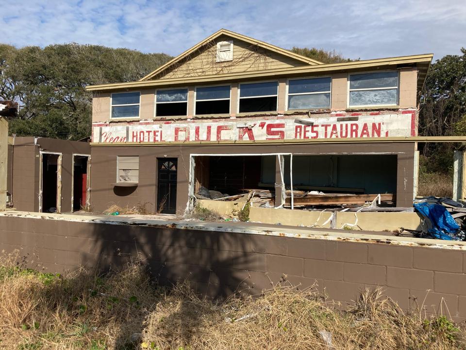 Duck's Hotel and Restaurant at American Beach today.