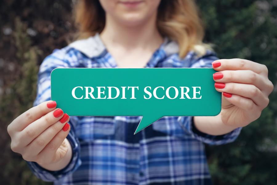 When You Should Ask Your Date For Their Credit Score