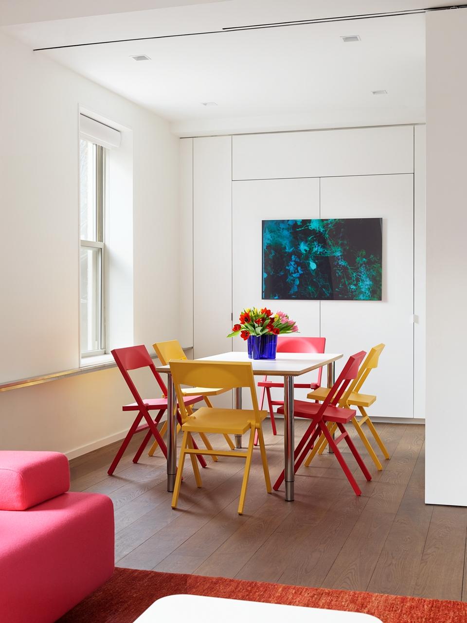 The dining nook in a Manhattan apartment.