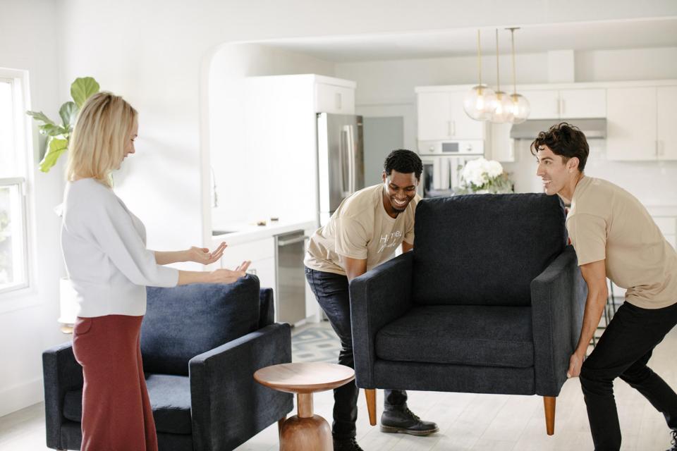 Fernish works with a curated list of suppliers. Partners include Crate&Barrel, CB2 and Floyd.