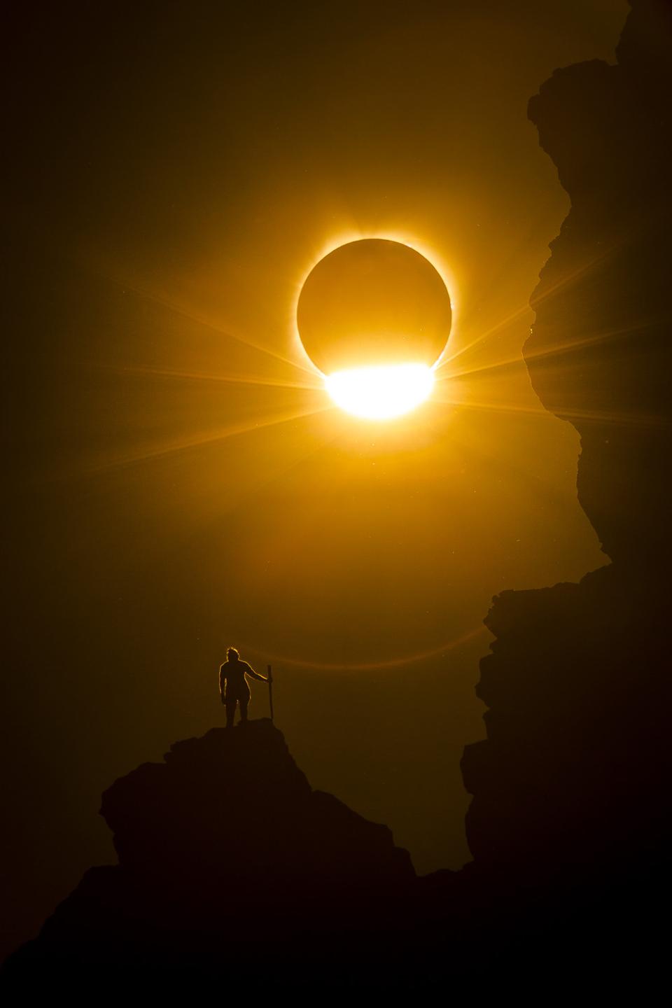 A total solar eclipse on August 21, 2017 from Smith Rock National Park, Oregon, USA.