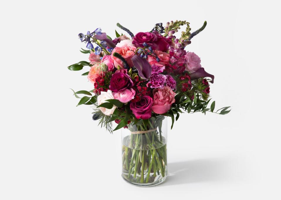 Valentine S Day Flowers The Best Bouquets From Classic Roses To Rainbow Ranunculus valentine s day flowers the best